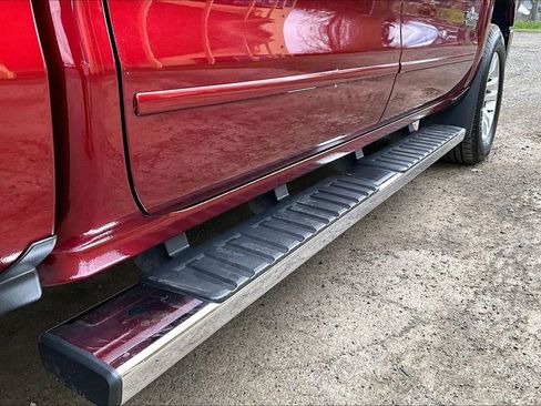 Used 2017 Chevrolet Silverado 1500 LT w/ Texas Edition image 39