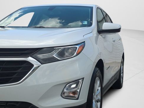 Used 2018 Chevrolet Equinox LT FWD image 24