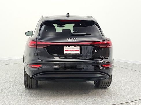Used 2025 Audi Q6 e-tron Premium Plus w/ Premium Plus RWD image 7