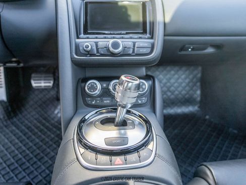 Used 2014 Audi R8 V8 image 38