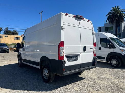 Used 2019 RAM ProMaster 2500 FWD image 9