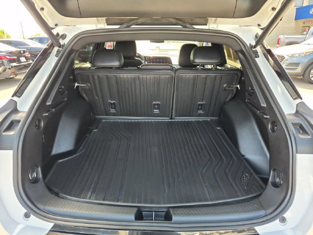 Used 2024 Chevrolet Equinox EV LT w/ LPO, All-Weather Mat Package FWD image 23