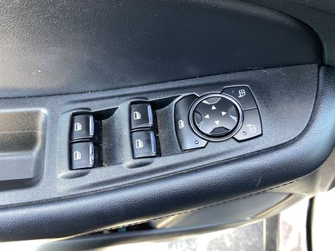 Used 2023 Ford Edge SE AWD/4WD image 19