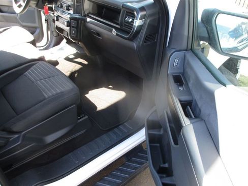 Used 2022 Ford F150 XL w/ STX Appearance Package image 5