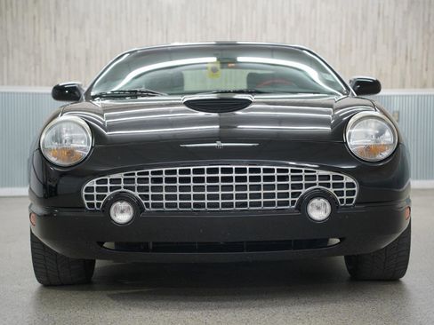 Used 2002 Ford Thunderbird image 3