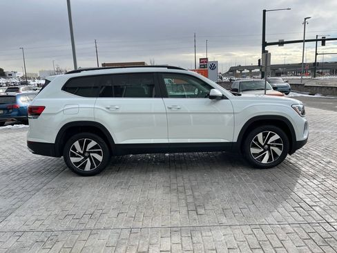 New 2026 Volkswagen Atlas SE image 6