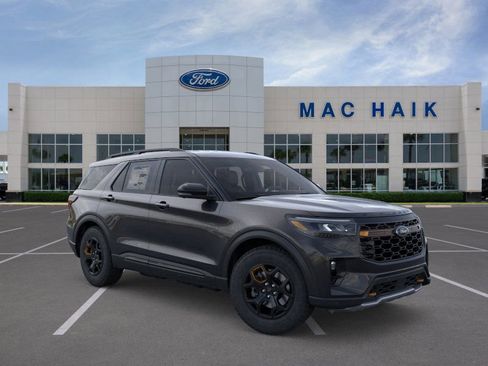 New 2026 Ford Explorer Tremor image 7