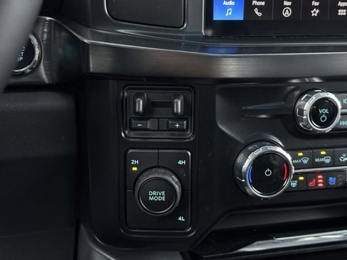 Certified 2026 Ford F350 Lariat w/ Chrome Package image 12