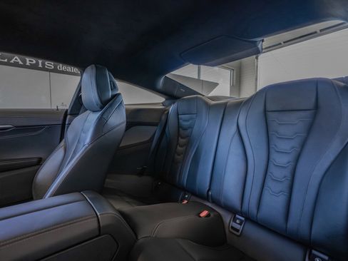 Used 2019 BMW M850i xDrive M850i xDrive w/ Comfort Seating Package image 24