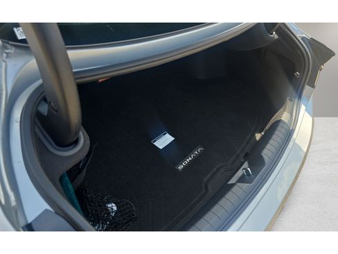 Certified 2026 Hyundai Sonata SEL AWD/4WD image 9