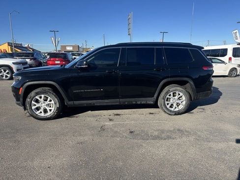Used 2023 Jeep Grand Cherokee L Limited w/ Luxury Tech Group II image 7