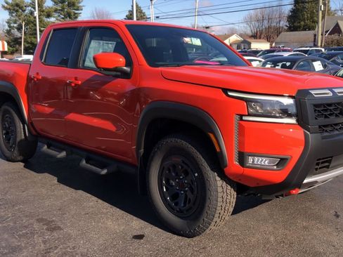 New 2026 Nissan Frontier PRO-4X w/ Pro-4x Convenience Package image 2