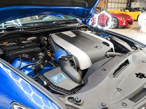 Used 2016 Lexus IS 350 AWD w/ F Sport Package image 32