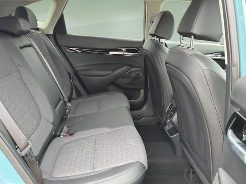 Used 2025 Kia Seltos S image 19