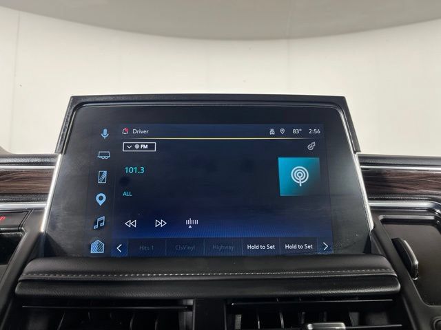 Used 2023 Chevrolet Suburban Z71 AWD/4WD image 28