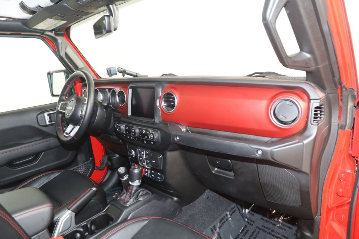 Used 2021 Jeep Gladiator Rubicon AWD/4WD image 38