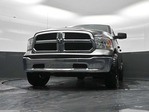 Used 2021 RAM 1500 Classic SLT image 20