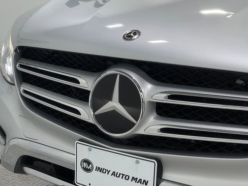 Used 2019 Mercedes-Benz GLC 350e 4MATIC image 38