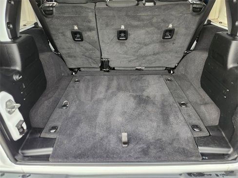 Used 2021 Jeep Wrangler Unlimited Sport image 33