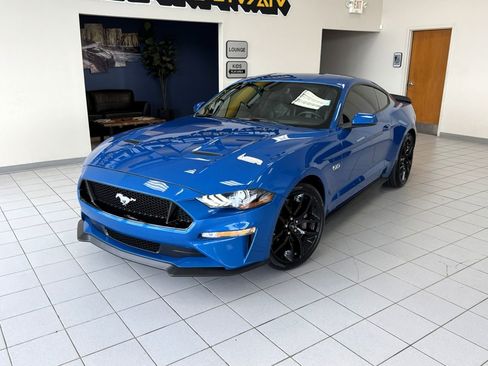 Used 2019 Ford Mustang GT Premium w/ GT Performance Package RWD image 44