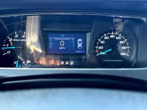 Used 2016 Ford Taurus Police Interceptor AWD image 12