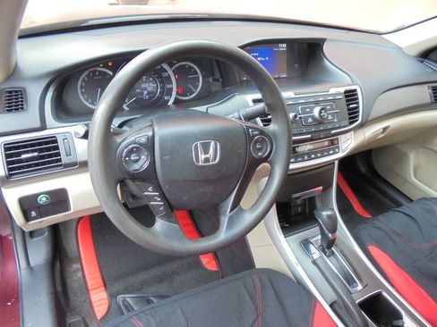 Used 2015 Honda Accord LX image 8