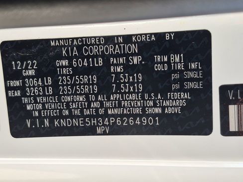 Certified 2023 Kia Carnival SX Prestige image 31