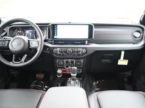 New 2026 Jeep Wrangler Unlimited Rubicon image 18