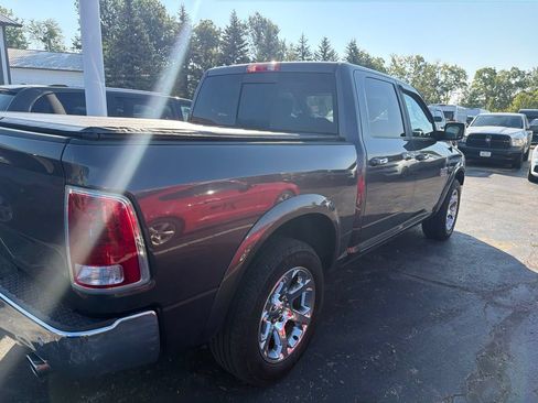 Used 2017 RAM 1500 Laramie w/ Convenience Group AWD/4WD image 7