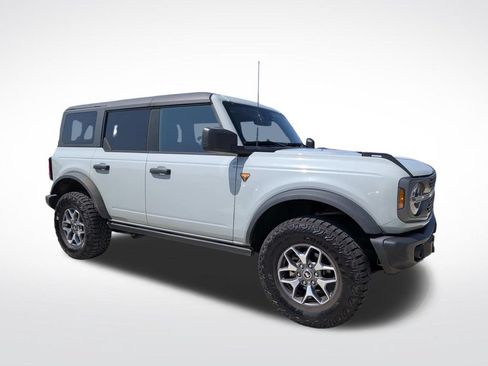 Used 2022 Ford Bronco Badlands AWD/4WD image 2