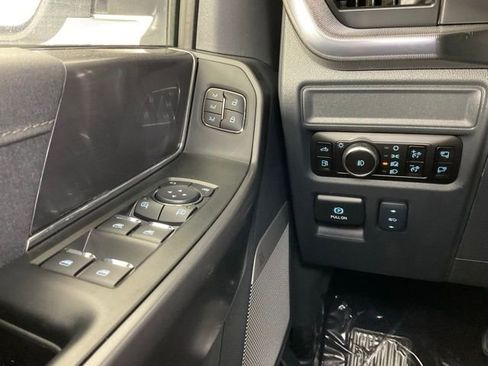 New 2025 Ford F150 Lariat w/ Equipment Group 501A Mid image 20