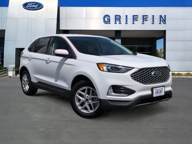 Used 2024 Ford Edge SEL AWD/4WD image 2