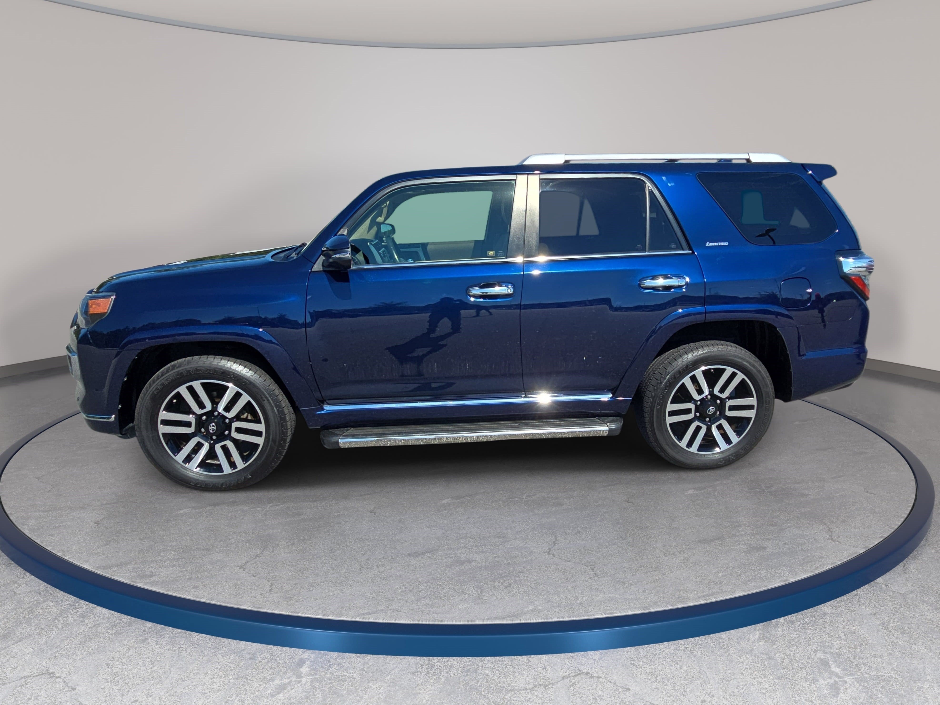 Used 2019 Toyota 4Runner Limited AWD/4WD image 8