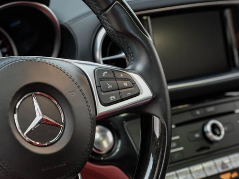 Used 2020 Mercedes-Benz SL 450 w/ Premium Package image 14