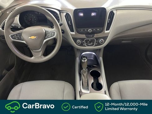 Used 2020 Chevrolet Malibu LS w/ Driver Confidence Package II FWD image 16