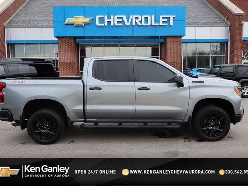 Used 2024 Chevrolet Silverado 1500 Custom Trail Boss w/ LPO, Dark Essentials Package image 1