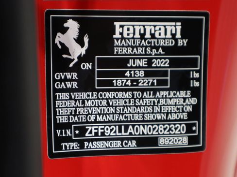 Used 2022 Ferrari F8 Tributo image 43