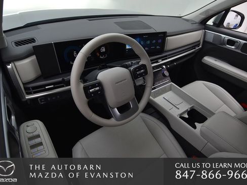 Used 2025 Hyundai Santa Fe SEL image 31