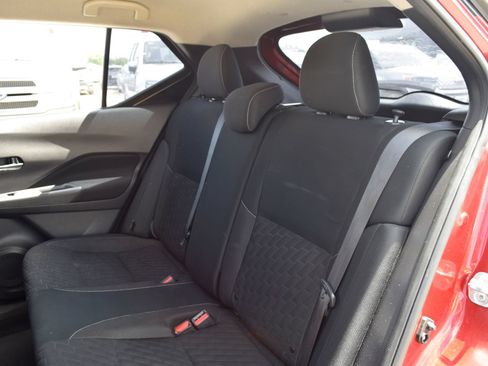 Used 2021 Nissan Kicks SV FWD image 18