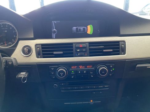 Used 2011 BMW M3 Coupe image 16