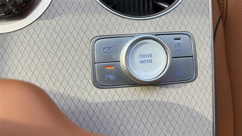 Used 2025 Genesis GV80 3.5T Prestige AWD/4WD image 47