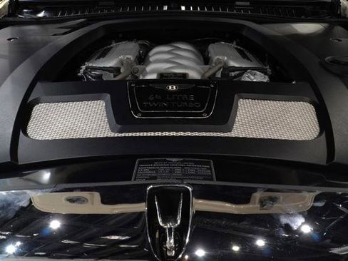 Used 2008 Bentley Azure image 38