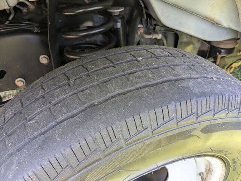 Used 2023 Ford E-350 and Econoline 350 Super Duty w/ Driver's Safety Package RWD image 11