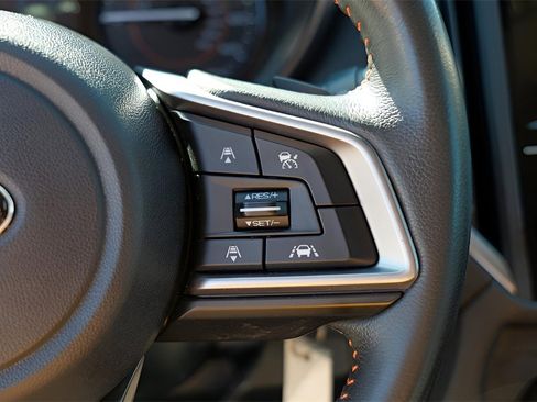 Used 2018 Subaru Crosstrek 2.0i Premium w/ Eyesight System image 10