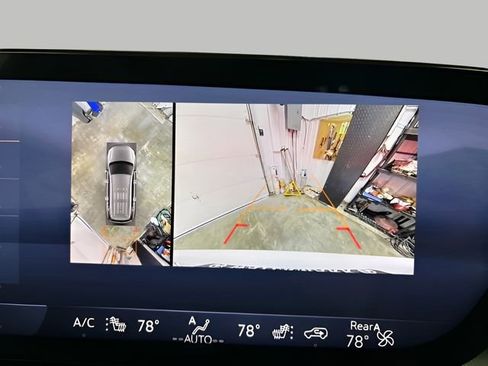 Used 2025 Buick Enclave Sport Touring image 19