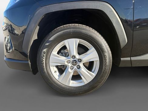 Certified 2021 Toyota RAV4 XLE image 14