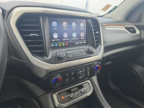 Used 2023 GMC Acadia SLE w/ Driver Convenience Package image 25