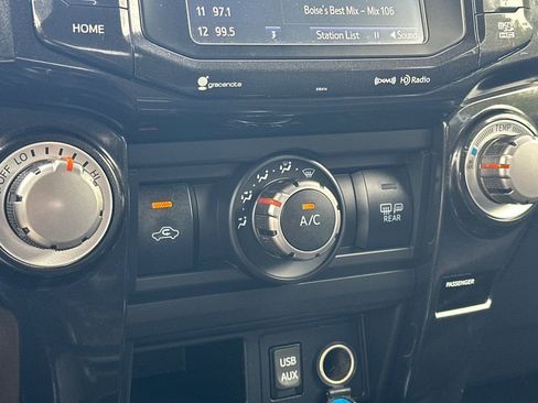 Used 2019 Toyota 4Runner TRD Off-Road Premium AWD/4WD image 20