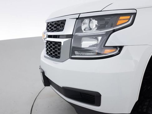 Used 2018 Chevrolet Tahoe LT AWD/4WD image 15