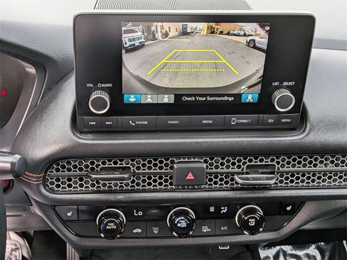 Used 2025 Honda HR-V Sport image 17